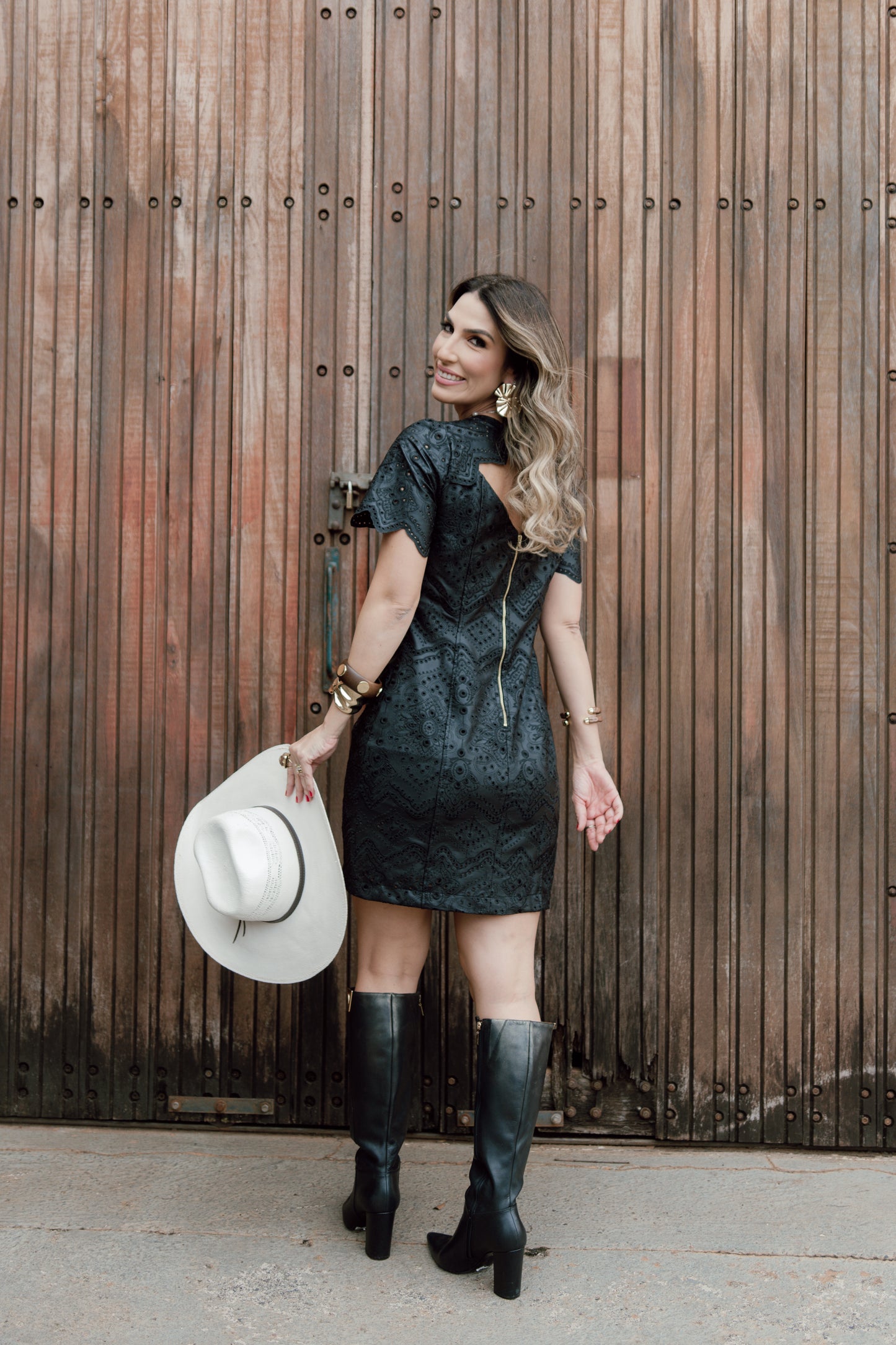 VESTIDO COURO ESTELA