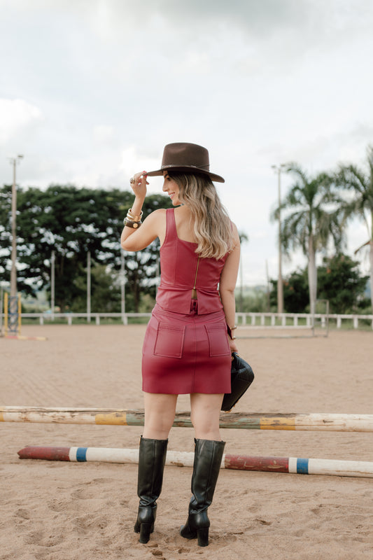 SAIA CURTA COURO WANIA