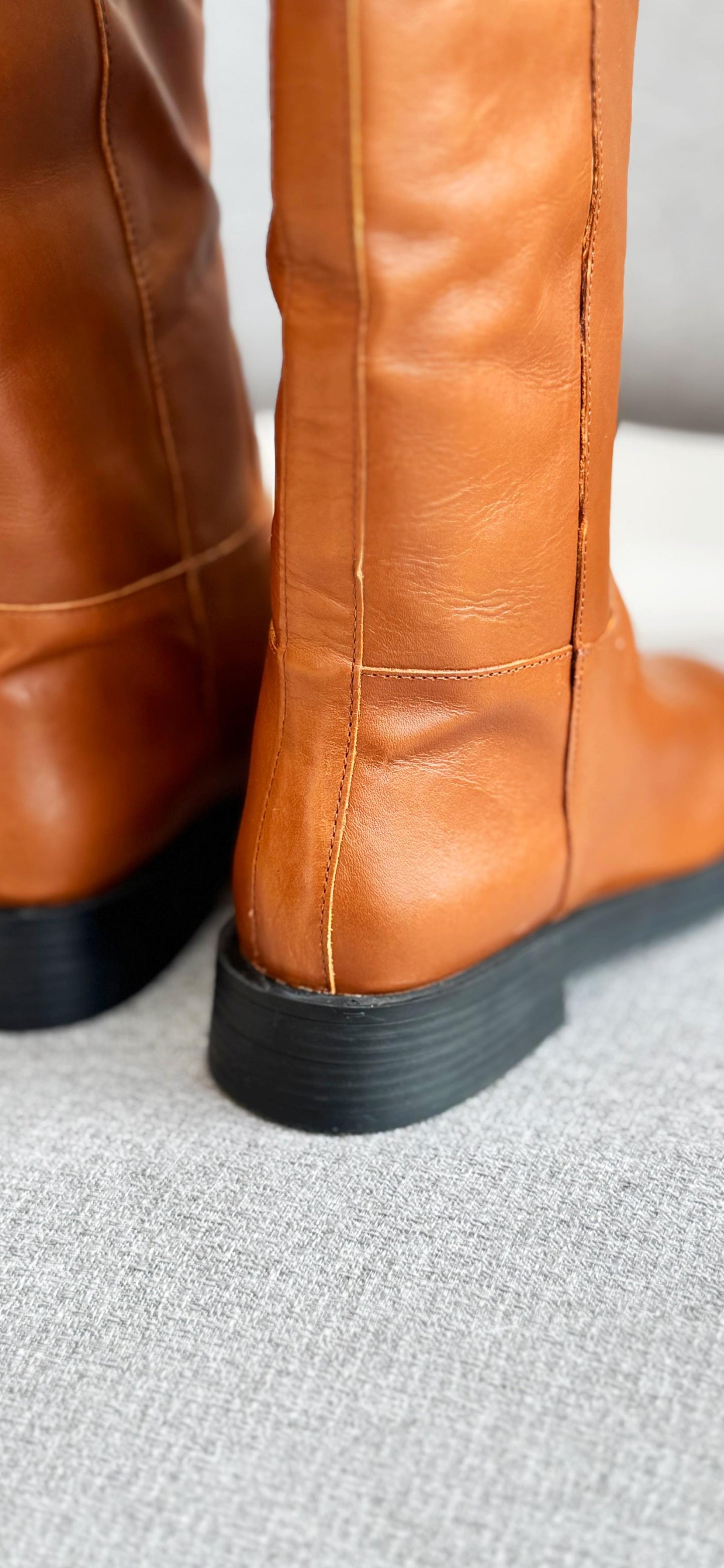 BOTA BAIXA WARM MARROM AREZZO